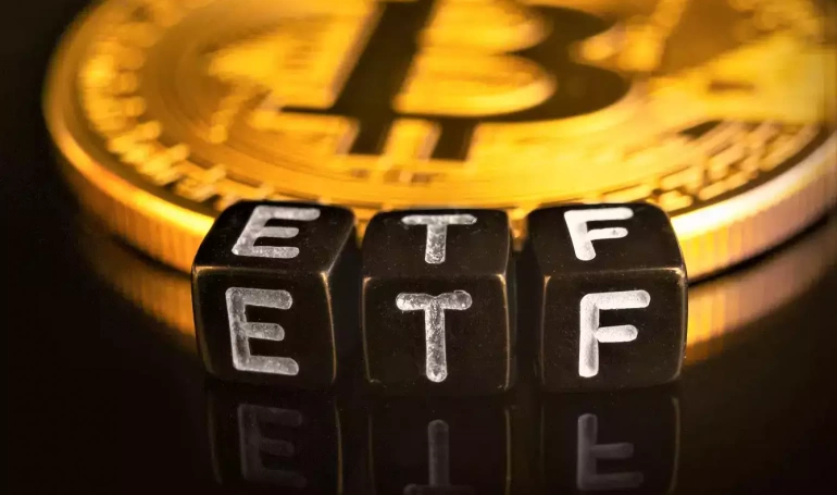 bitcoin etf sec grayscale