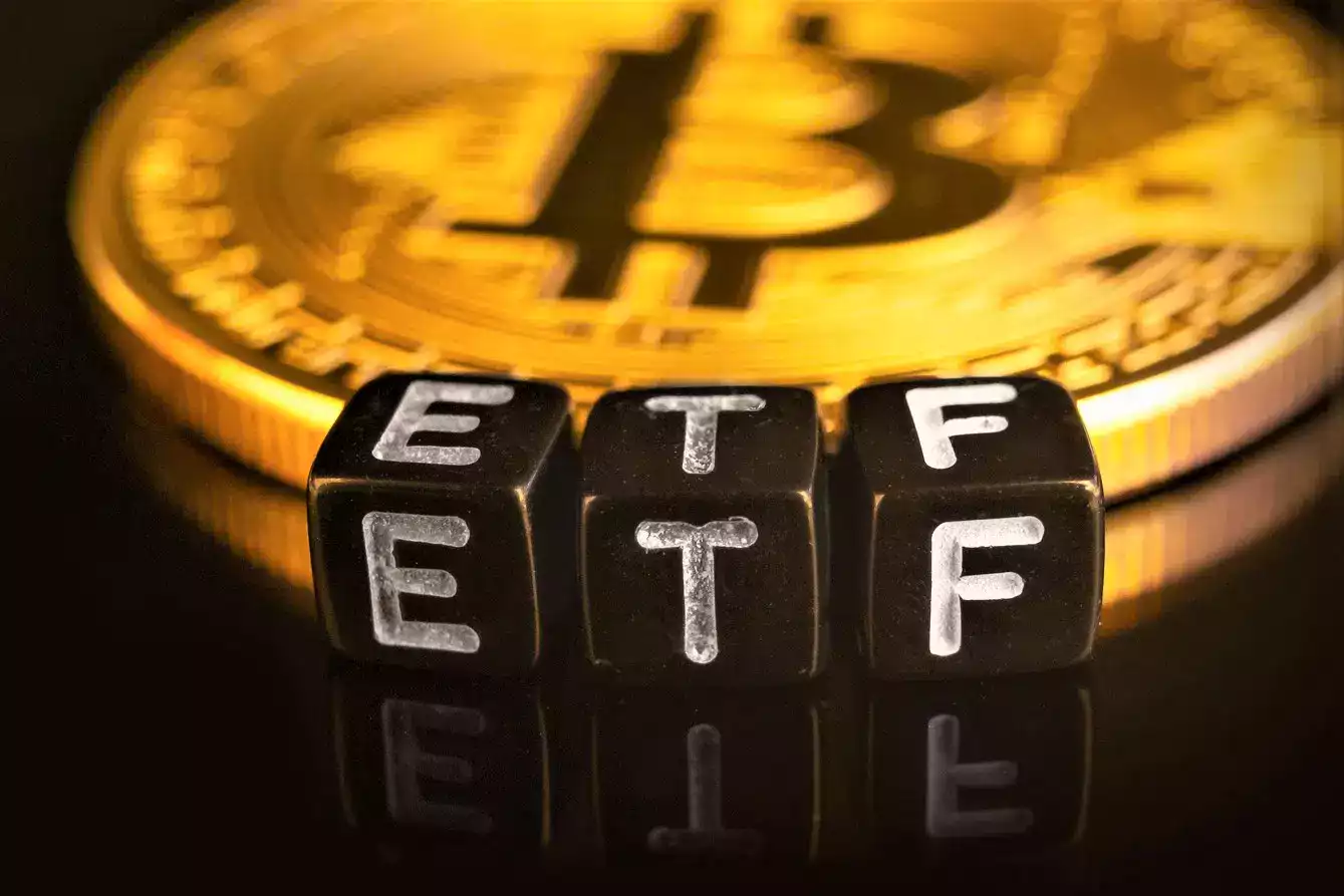 bitcoin etf sec grayscale