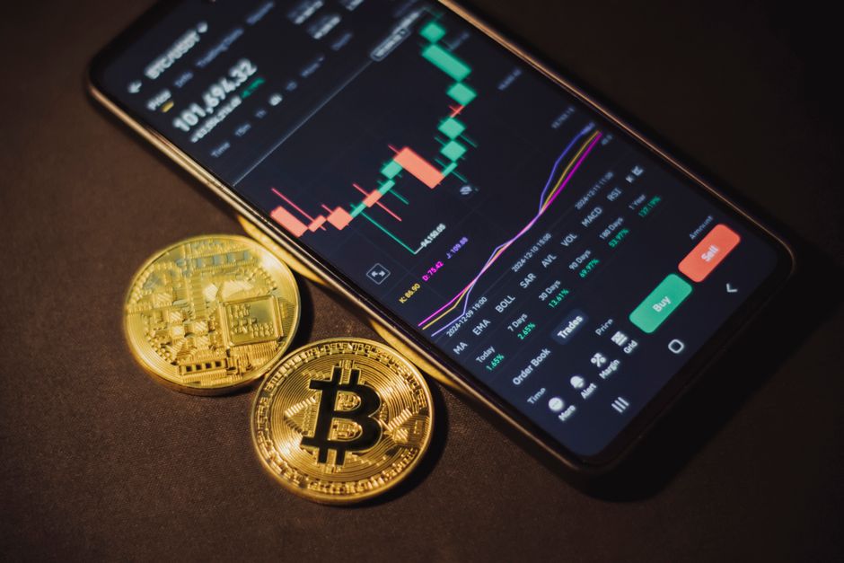 Bitcoin 64.000 Doların Altına Düştü: ABD Tahvil Getirileri ve Fed Faiz Artışı Beklentileri Baskı Yaratıyor