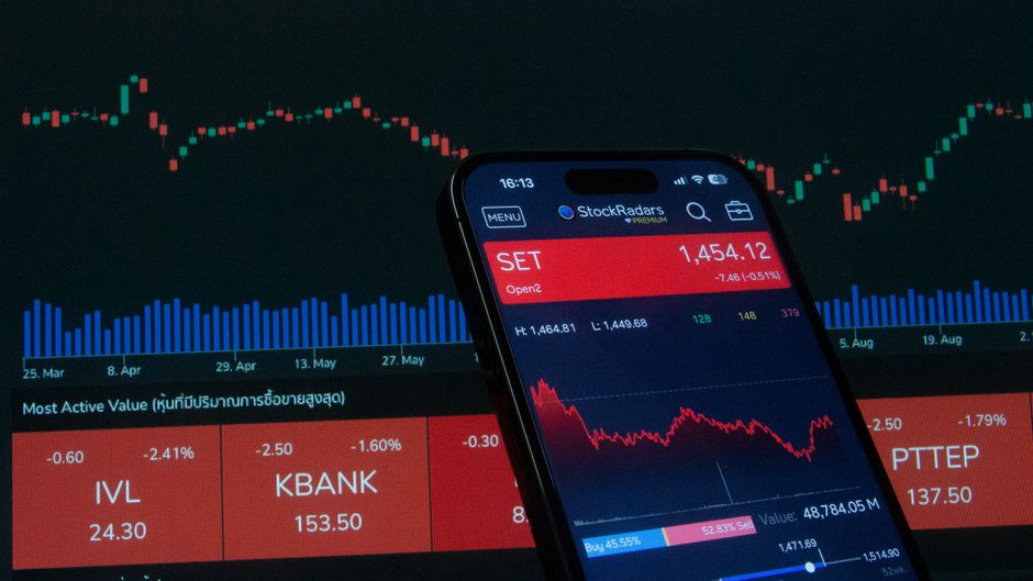 Bitcoin, 80,000 Dolardaki En Büyük Arz Duvarını Test Ediyor: ETF Sahiplerinin Fiyat Ortalamasına Yakın