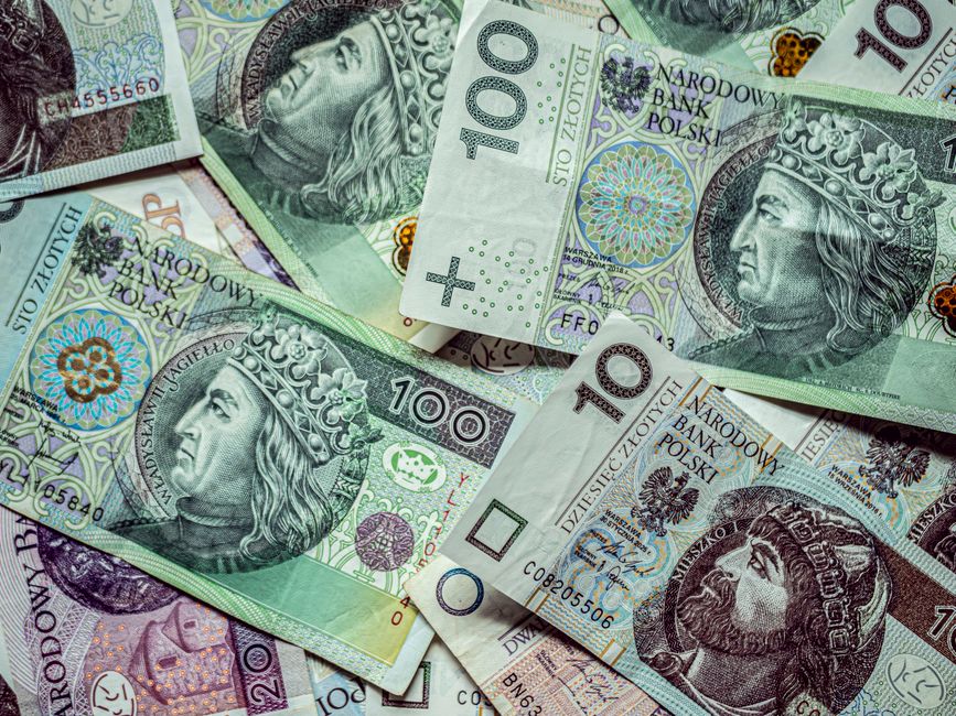 Spot Bitcoin ETF'leri Nisan Ayından Bu Yana En İyi Haftasını Geçirdi: 1 Milyar Dolar Giriş