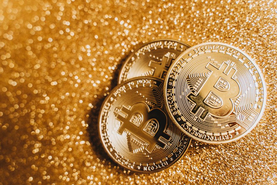 Bitcoin, Kasım'dan Bu Yana İlk Kez 200 Günlük Hareketli Ortalamayı Aştı
