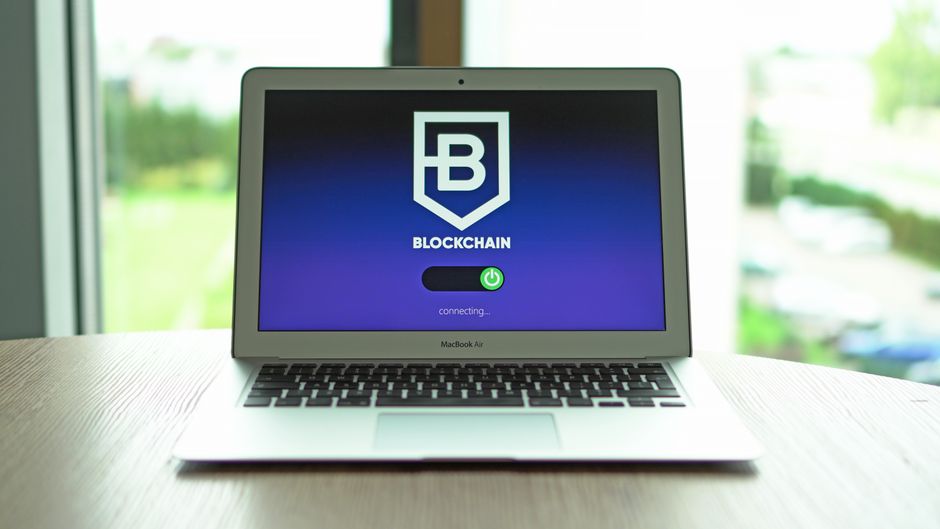 Intesa Sanpaolo'dan Kripto Piyasasında Stratejik Hamle: Bitcoin ETF'leri Azalırken Ether ETF'leri Üç Katına Çıktı