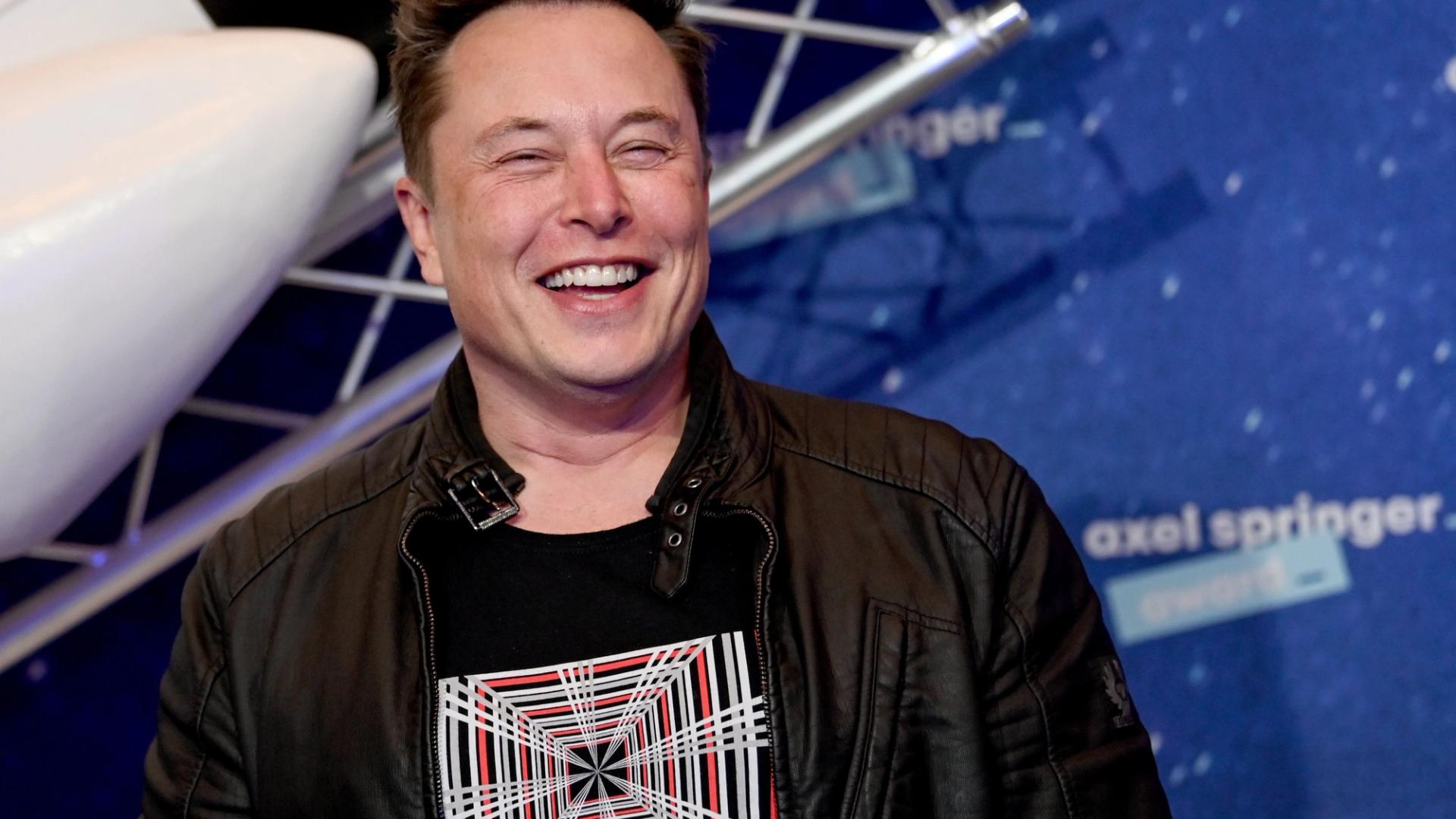 Elon Musk'ın X Platformu, Bitcoin ve Hisse Senedi Ticareti ile Zaman Çizelgesini Yakınlaştırıyor